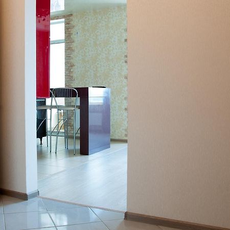 Apartment On Bogatyrskaya 6A Κίεβο Εξωτερικό φωτογραφία