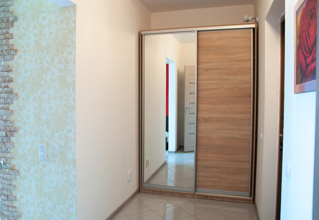 Apartment On Bogatyrskaya 6A Κίεβο Εξωτερικό φωτογραφία