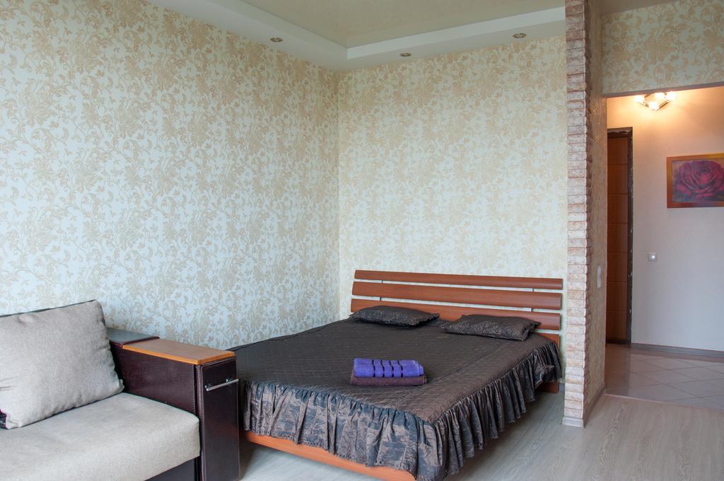 Apartment On Bogatyrskaya 6A Κίεβο Εξωτερικό φωτογραφία